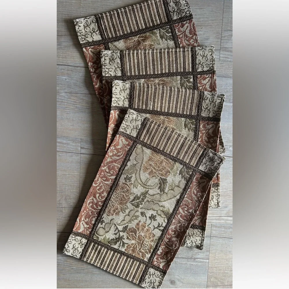 Vintage Tapestry Fall Placemats Set Of 4 Beige Green and Rust Mixed Pattern EC
